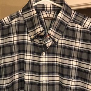 (Never worn!) J McLaughlin button down - M